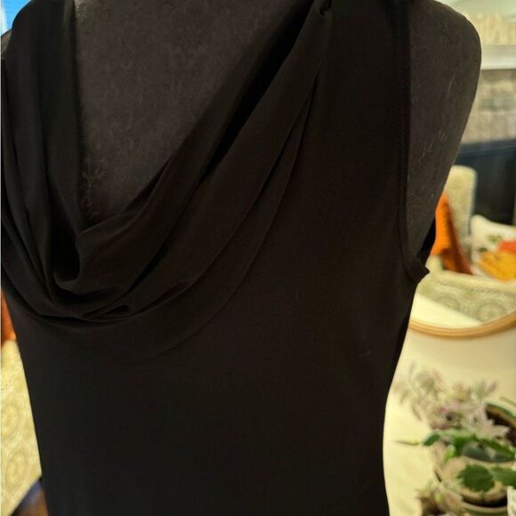 Elegant Black Tank Top (med) - Picture 1 of 4